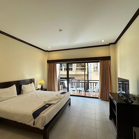 Baan Kingkeaw Thamdee Patong Hotel Luaran gambar